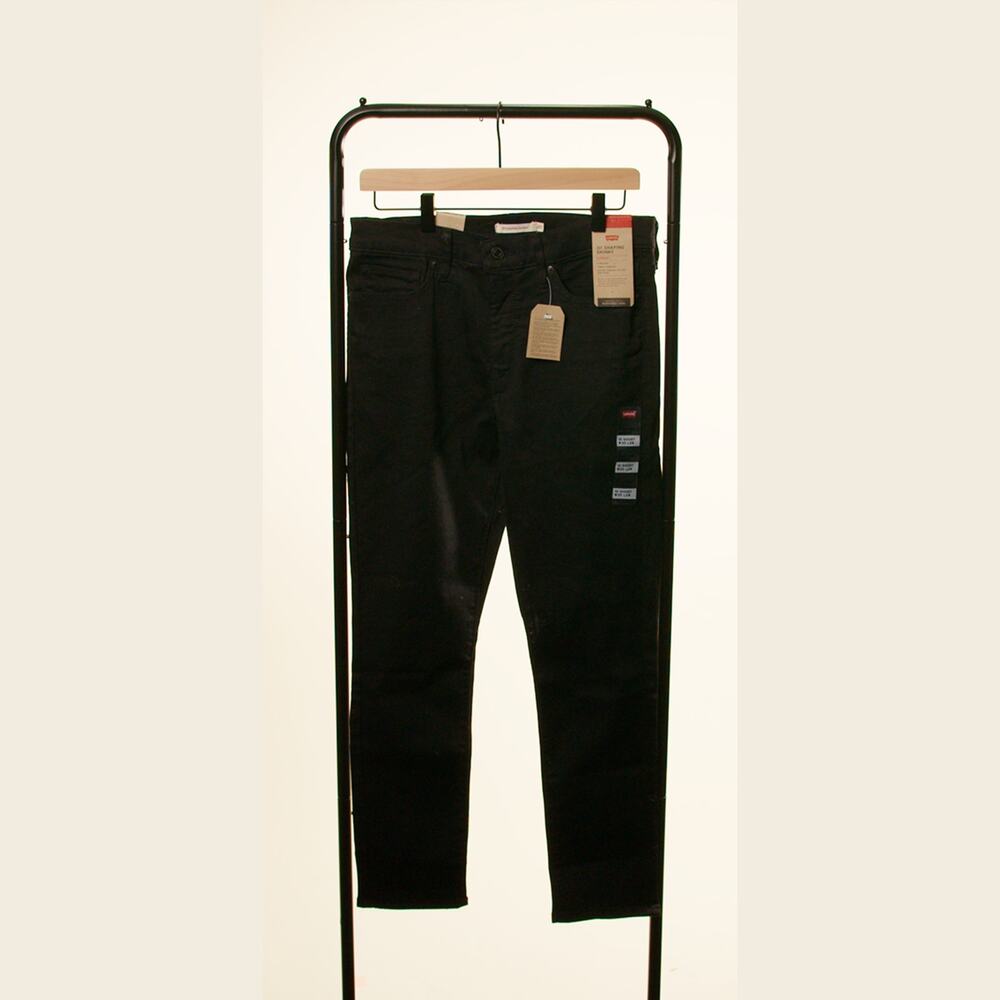 Levi’s 311 Shaping Skinny Jeans Women’s 10 Short W30 L28 Black NWT